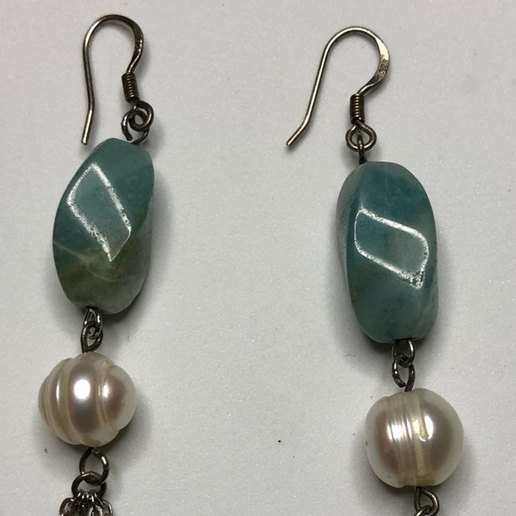 Anna Beck Turquoise & Pearl Earrings . - Picture 3 of 3
